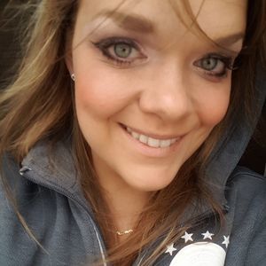 Meet your Posher, Michaela